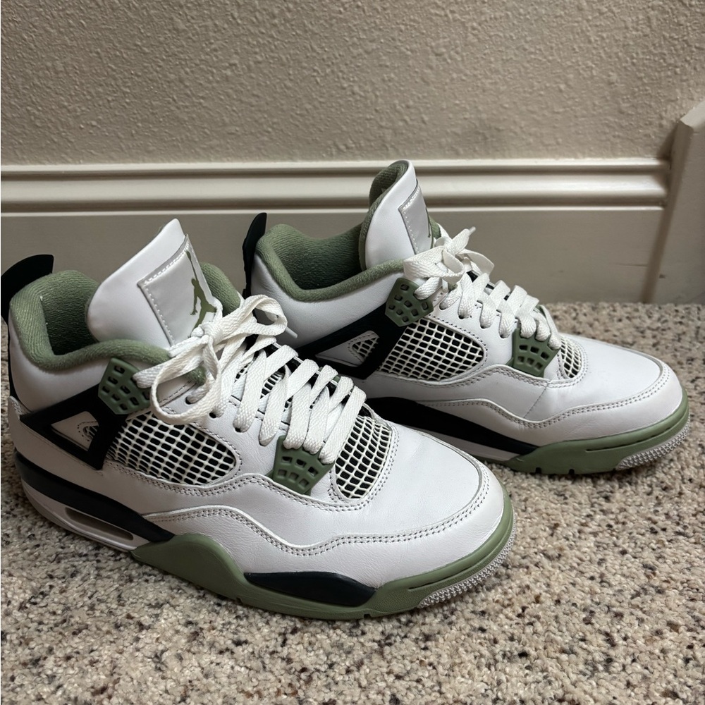 Women’s Air Jordan 4 Retro ‘Seafoam’